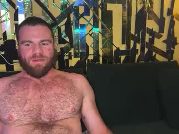 Bighairytopping Chaturbate stream image from July 18, 2025