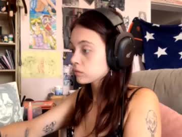 Esmefleek Chaturbate stream image from July 18, 2025