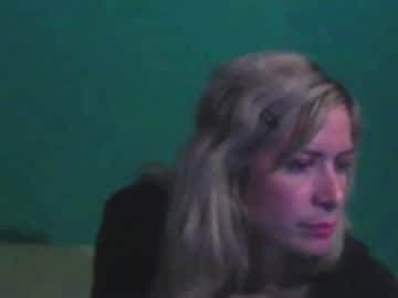 Esmeraldacxxx Chaturbate stream image from July 18, 2025