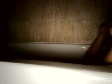 Lovemonica882 Chaturbate stream image from July 18, 2025