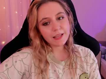 Diana_Floweri Chaturbate stream image from July 18, 2025
