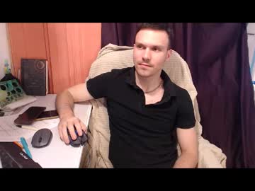 Jeankirsten Chaturbate stream image from July 18, 2025