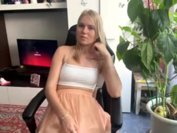 Happy_Koala Chaturbate stream image from July 18, 2025