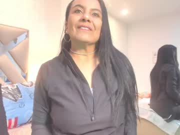 Raquel_Moore Chaturbate stream image from July 18, 2025