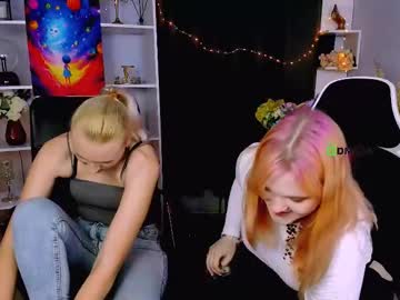 Viola_Moor Chaturbate stream image from July 18, 2025