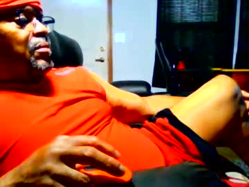 Beef69dog Chaturbate stream image from July 18, 2025