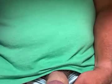 Andyoswego Chaturbate stream image from July 18, 2025