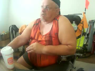 2wheels2balls Chaturbate stream image from July 18, 2025
