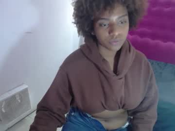 Alyasmith Chaturbate stream image from July 18, 2025