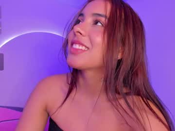 April_Collinss Chaturbate stream image from July 18, 2025