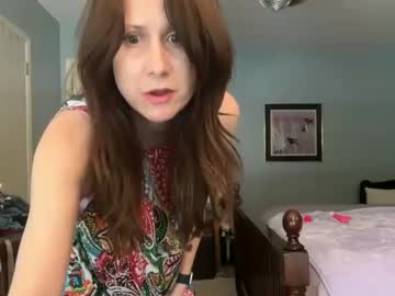 Mommygoddessl Chaturbate stream image from July 18, 2025