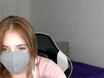 Lolabless Chaturbate stream image from July 18, 2025