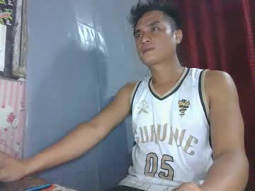 Row_Land69 Chaturbate stream image from July 18, 2025
