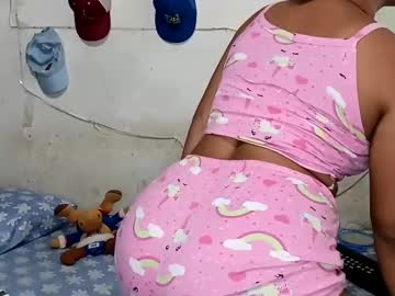 Nahomi_Summer Chaturbate stream image from July 18, 2025