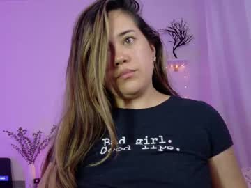 Urdreamgiirl Chaturbate stream image from July 18, 2025