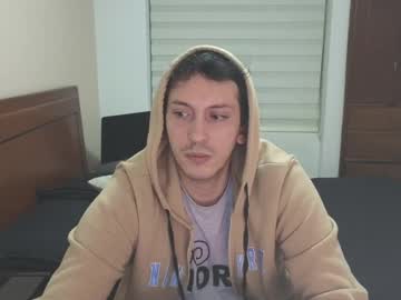 Danruiz33 Chaturbate stream image from July 19, 2025