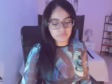 Maite_Kanes Chaturbate stream image from July 19, 2025