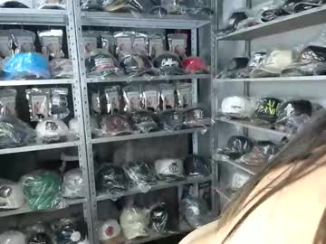 Miaduque_ Chaturbate stream image from July 19, 2025