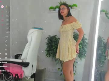 Denise_Halle stream image from July 19, 2025