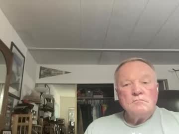 Cookoosnest Chaturbate stream image from July 19, 2025