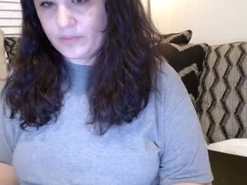 Hewlyeabebe Chaturbate stream image from July 19, 2025