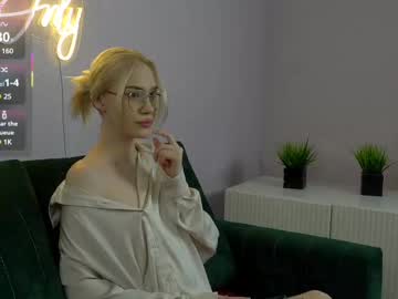 Aataraxx Chaturbate stream image from July 19, 2025