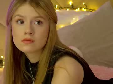 Milanabalmain Chaturbate stream image from July 19, 2025