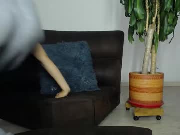 Miacarperr Chaturbate stream image from July 19, 2025