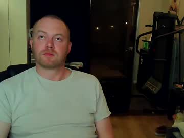Aaronblake8129 Chaturbate stream image from July 19, 2025