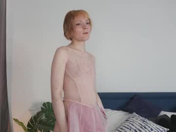 Zoe_Bang Chaturbate stream image from July 19, 2025