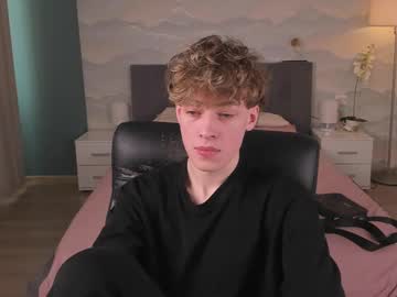 Lovely_Kevin_ Chaturbate stream image from July 19, 2025