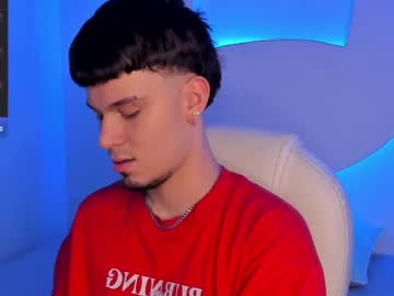 Liam_Thunder Chaturbate stream image from July 19, 2025