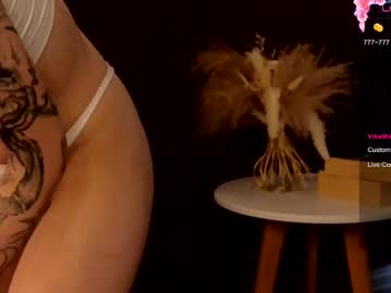 Ohmyohmyy Chaturbate stream image from July 19, 2025