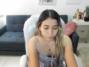 Aiilyn_Dss18 Chaturbate stream image from July 19, 2025