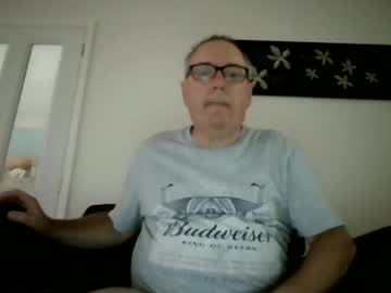 Domjolly08 Chaturbate stream image from July 19, 2025