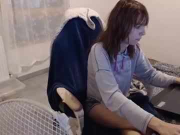 Missthon Chaturbate stream image from July 19, 2025