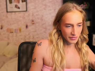 Nicolette__Shea_ Chaturbate stream image from July 19, 2025