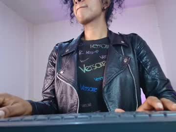 Ellie_Alves Chaturbate stream image from July 19, 2025