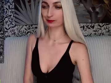 Amelle9213 Chaturbate stream image from July 19, 2025