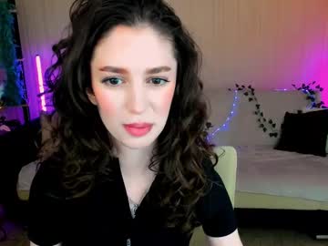 Christinaconteeree Chaturbate stream image from July 19, 2025