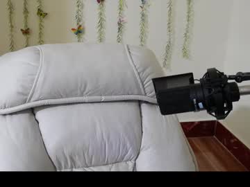 Missofhoney Chaturbate stream image from July 19, 2025