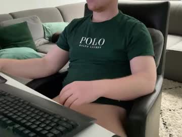 Alexlaws Chaturbate stream image from July 19, 2025