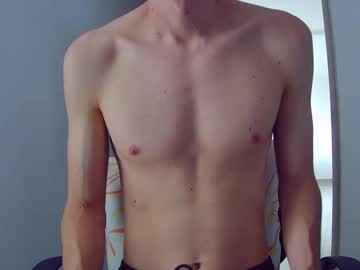 Royyourtoy Chaturbate stream image from July 19, 2025