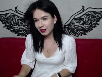 Jasminekouch Chaturbate stream image from July 19, 2025