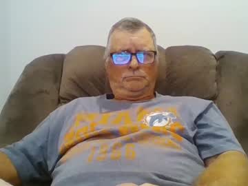 Hot4tightholes Chaturbate stream image from July 19, 2025