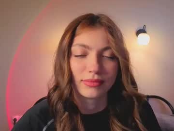 Kattyyy_Catt Chaturbate stream image from July 19, 2025