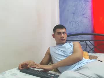 Bairon_Hugedick777 Chaturbate stream image from July 19, 2025