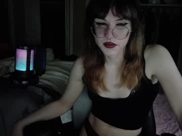Nectarinenat Chaturbate stream image from July 19, 2025