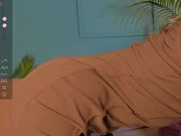Nelly_Carroll Chaturbate stream image from July 19, 2025