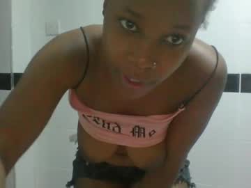 Brownbarbie636087 Chaturbate stream image from July 19, 2025